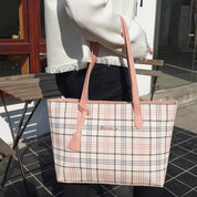 Bolso con estampado a cuadros