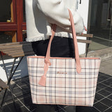 Bolso con estampado a cuadros