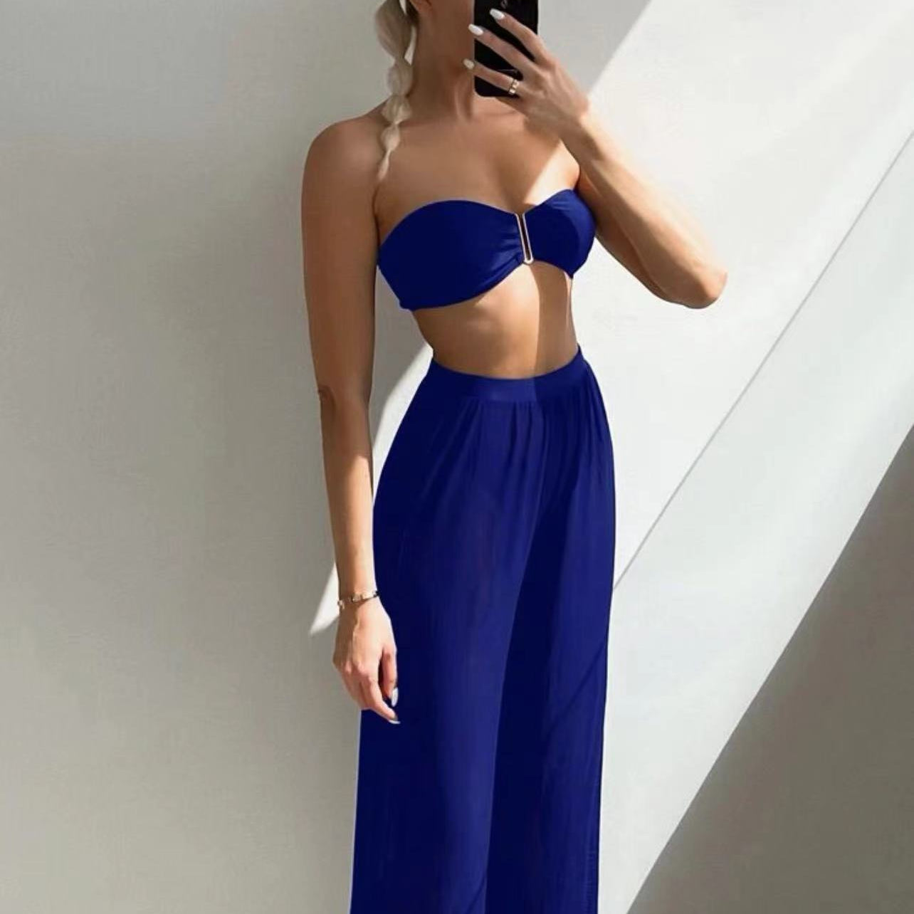 Traje de baño de tres piezas