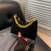 Bolso de terciopelo con cadena