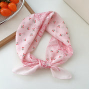 Pañuelo estampado de cerezas