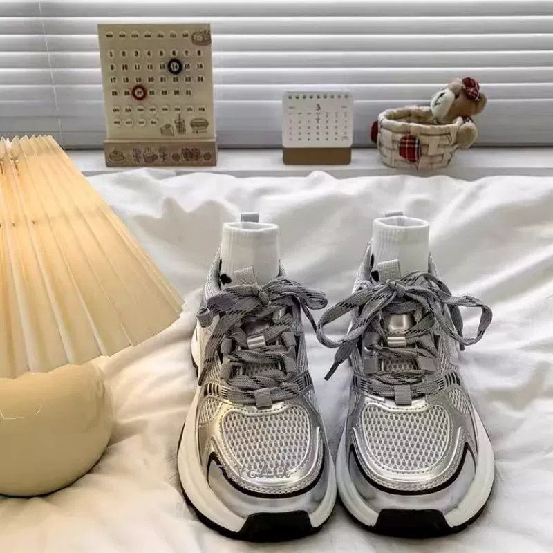 Tenis sneakers chunky metálicos - Dressygt