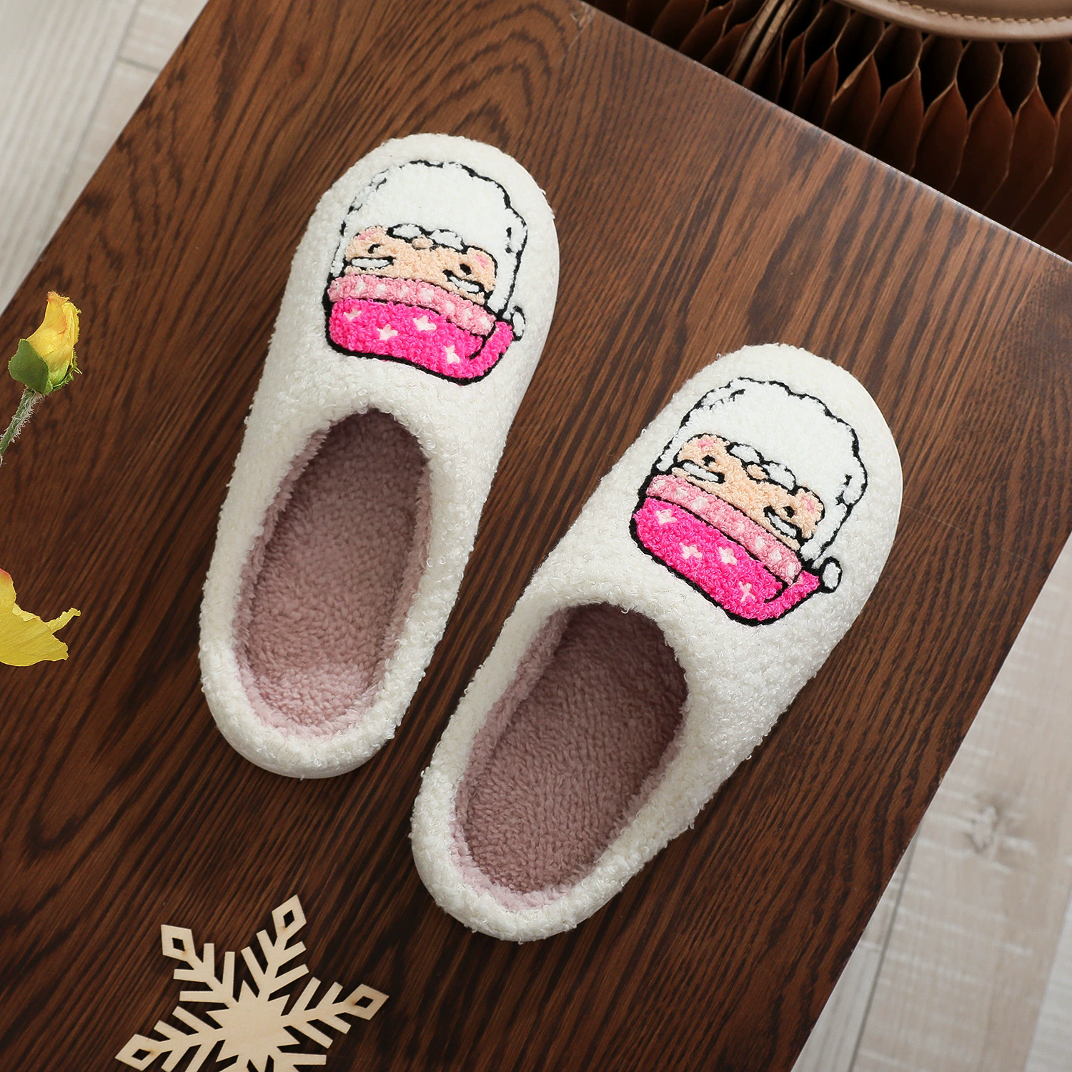 Pantuflas navideñas Santa rosa