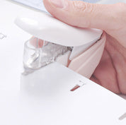 Mini engrapadora sin grapas