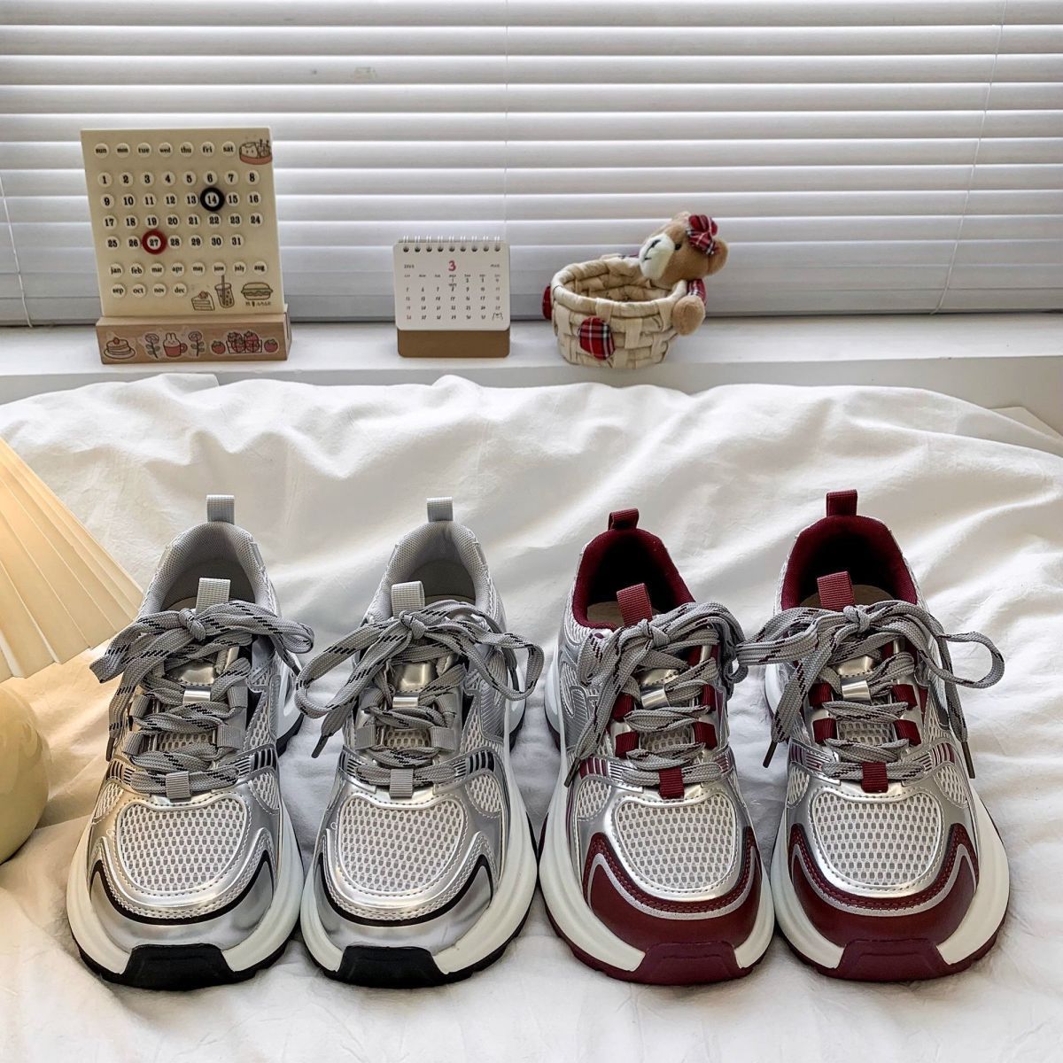 Tenis sneakers chunky metálicos - Dressygt