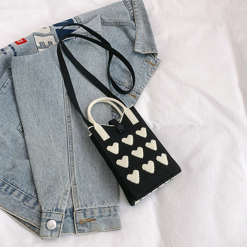 Bolso de corazones