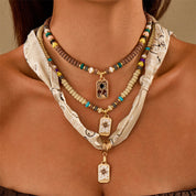 Collar triple con pañuelo y dije - Dressygt