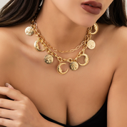 Collar doble de cadenas con dijes de lunas - Dressygt