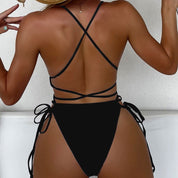 Traje de baño con escote