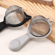 Colador pequeño con diseño de orejitas