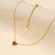 Collar con dije de corazón rojo - Dressygt