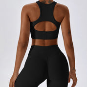 Conjunto deportivo flare con top halter - Dressygt