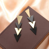 Aretes largos minimalistas