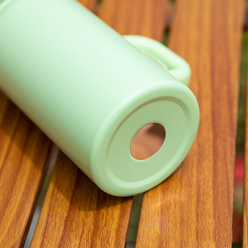 Vaso de acero inoxidable con agarrador