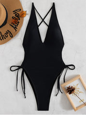 Traje de baño con escote