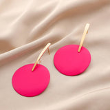 Aretes minimalistas