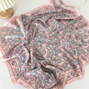 Pañuelo grande con patrones - Dressygt