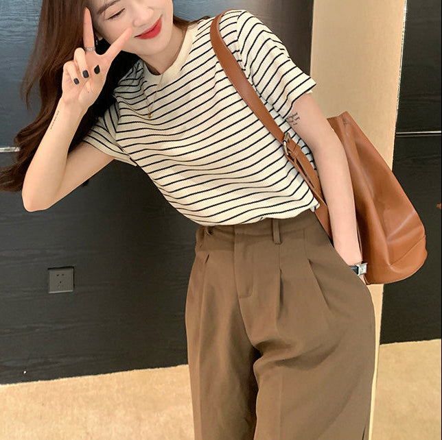 Tshirt casual con lineas