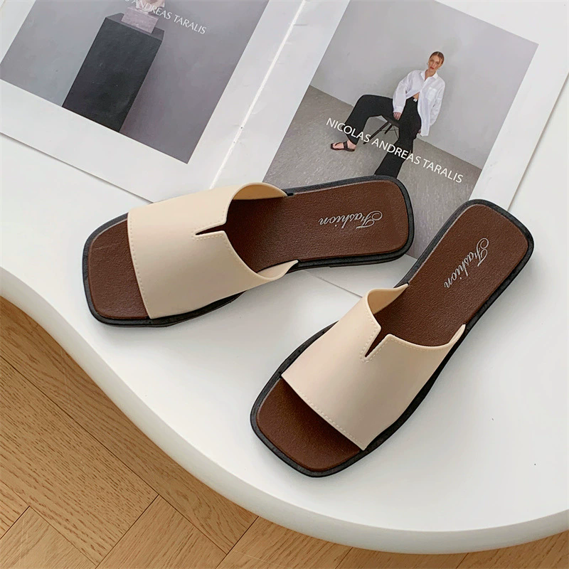 Sandalias de cuerina