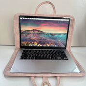 Funda con agarrador para laptop de 16 pulgadas