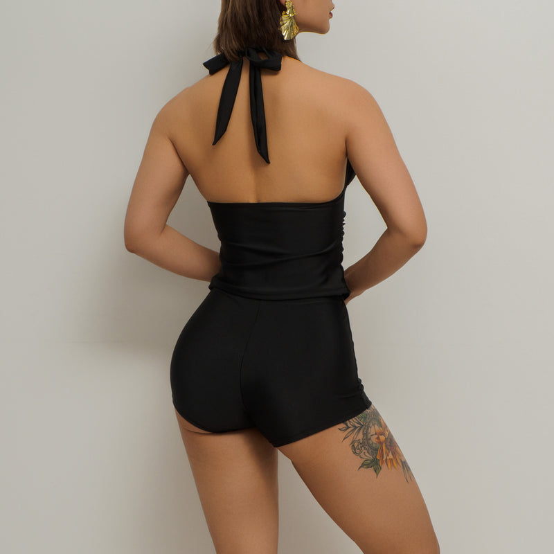 Traje de baño con short