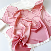 Pañuelo satín floral elegante