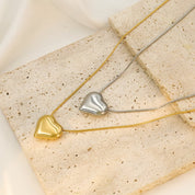 Collar de corazón pequeño