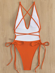 Traje de baño con escote