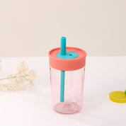 Mini tumbler de plástico con pajilla