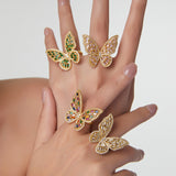Anillo con diseño de mariposa