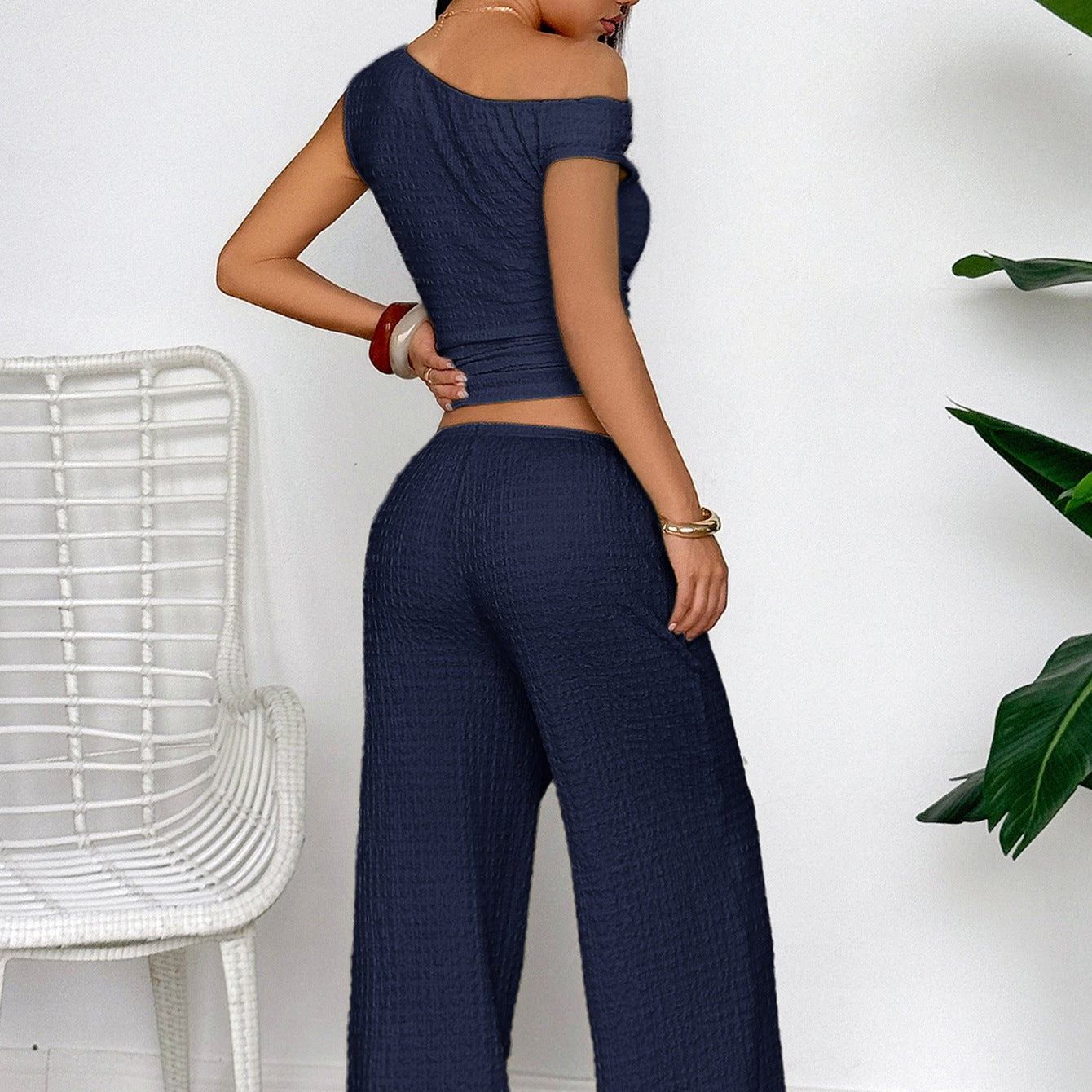 Conjunto casual de top asimétrico y pantalón palazzo - Dressygt