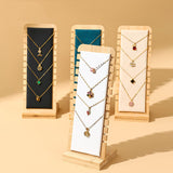 Exhibición para collares