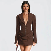 Vestido con cuello y escote profundo - Dressygt
