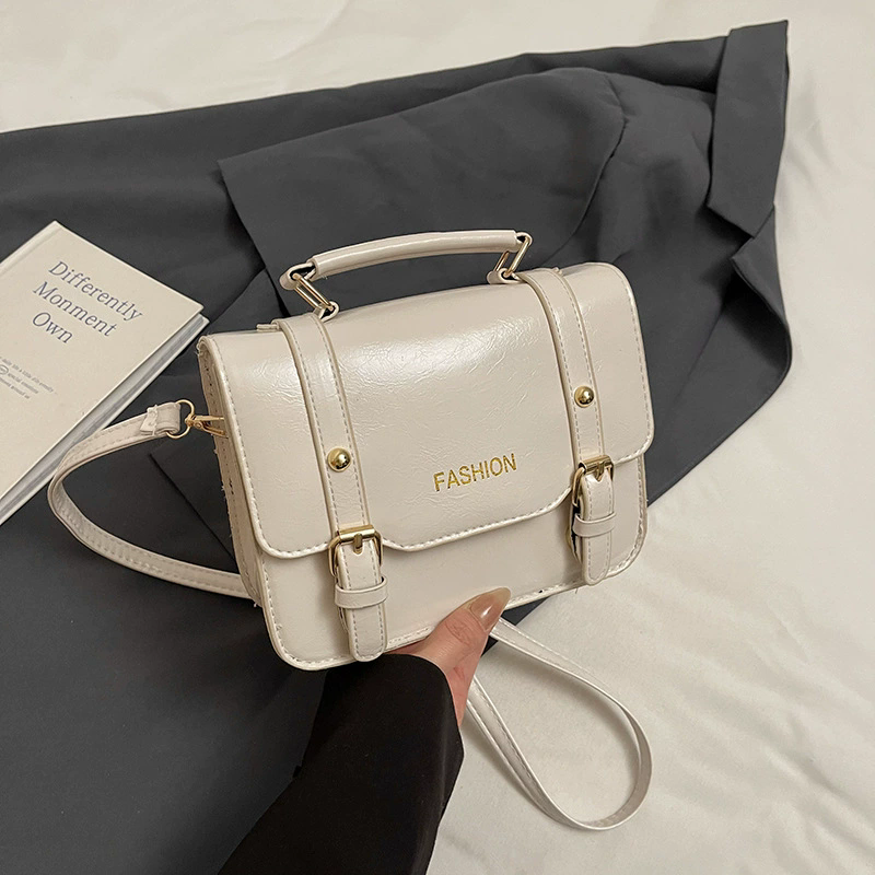 Bolso casual de mano con correa larga