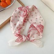 Pañuelo estampado de cerezas