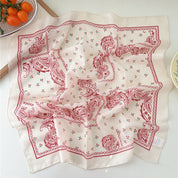 Pañuelo estampado de cerezas