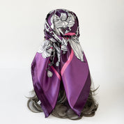 Pañuelo grande con flores