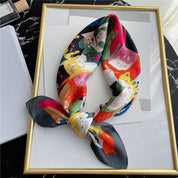 Pañuelo grande con diseño de gatos multicolor