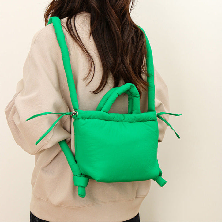Bolso cruzado estilo puffer