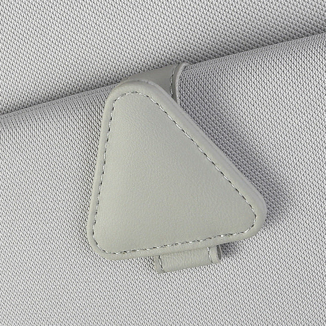 Clip para colgar gafas de sol