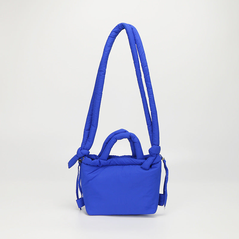Bolso cruzado estilo puffer