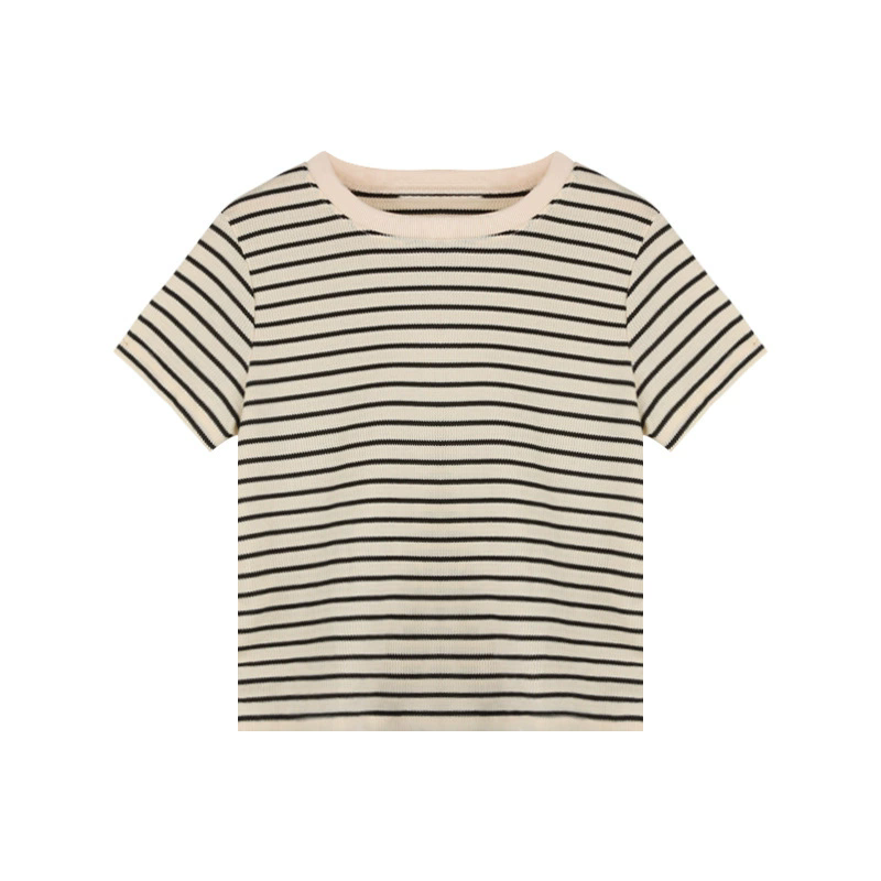 Tshirt casual con lineas