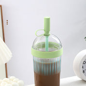 Vaso con pajilla y tapa antipolvo