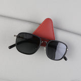 Clip para colgar gafas de sol