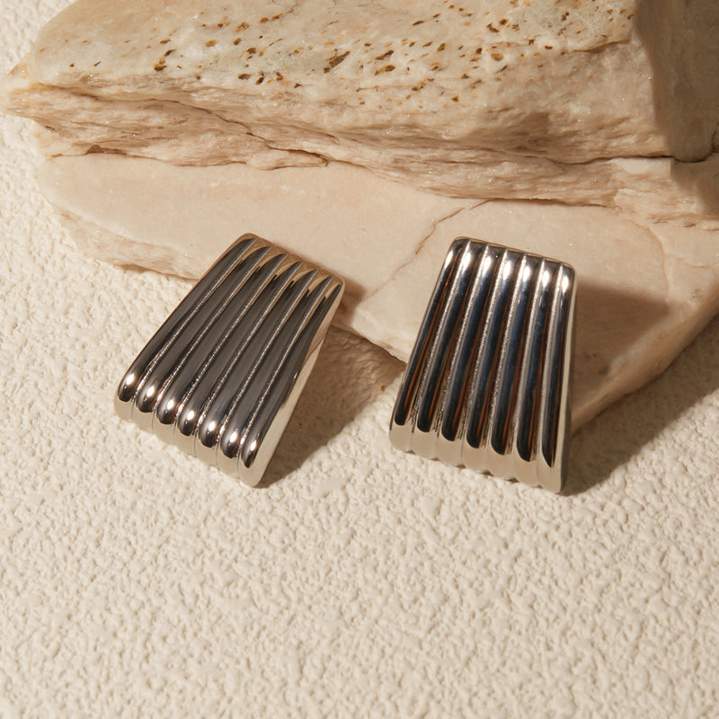 Aretes geométricos con líneas