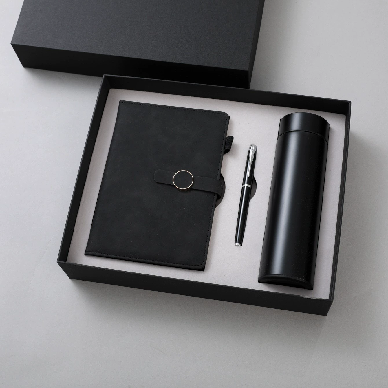 Set de regalo corporativo con termo y libreta