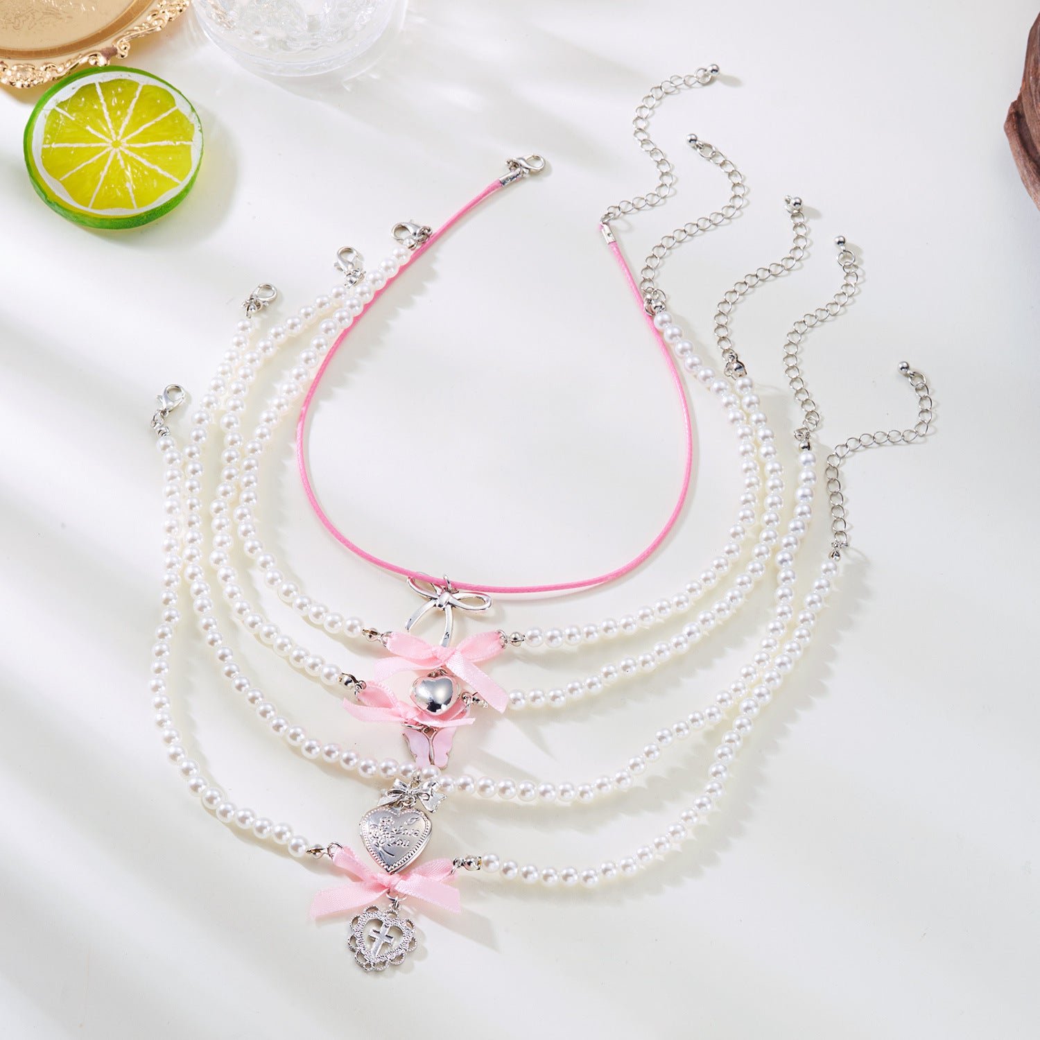 Collar multicapa de perlas con charms - Dressygt