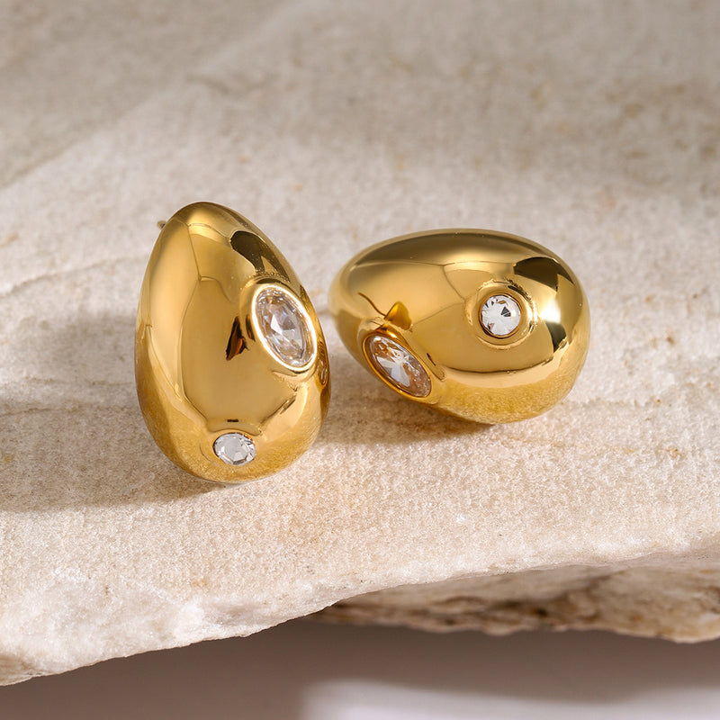 Aretes con diseño waterdrop