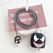 Protector de cable con diseños animados