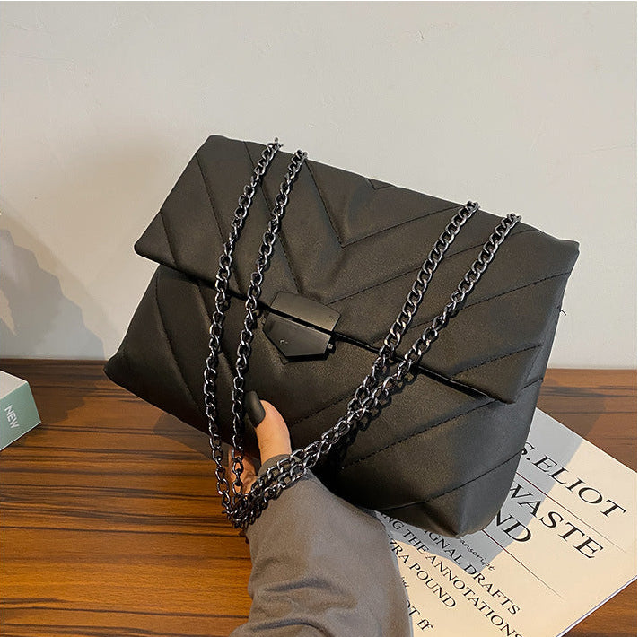 Bolso clutch acolchonado - Dressygt